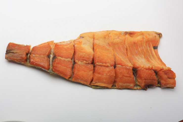 Витаминно-минеральный состав и разновидности толстолобика Полезные свойства и противопоказания Правила выбора и хранения рыбы Рецепты приготовления блюд