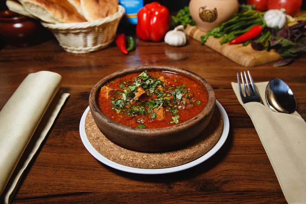 Национальные грузинские блюда – что попробовать на отдыхе