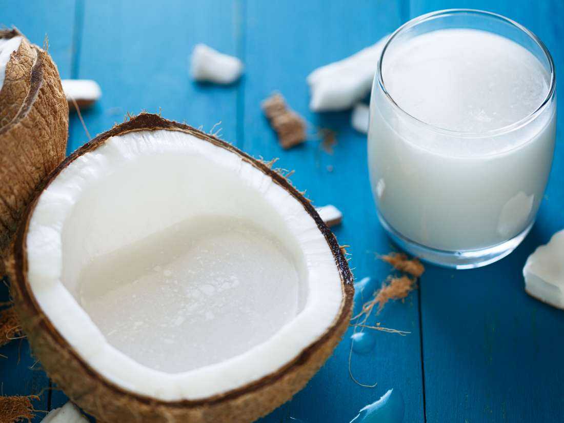 Кокосовое молоко: польза и вред, как приготовить, рецепты