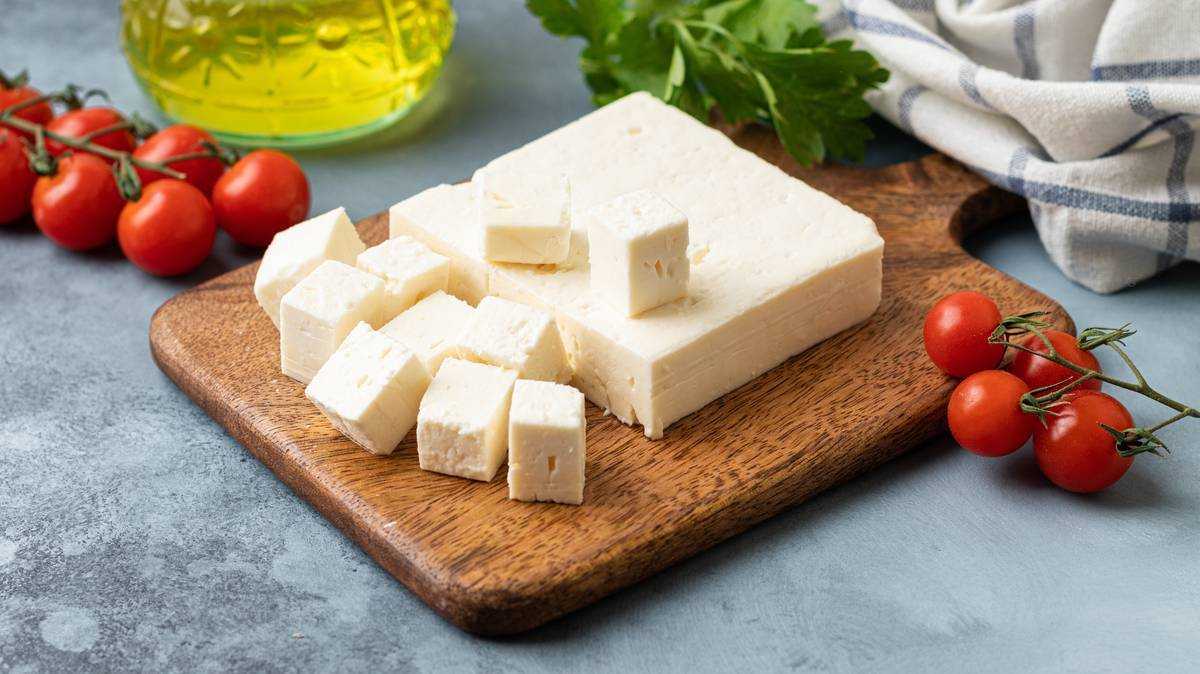 Сыр фетакса: рецепты, калорийность, состав, польза, вред