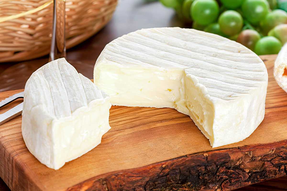 Сыр сулугуни: польза и вред, сколько калорий, из чего состоит, как есть на диете