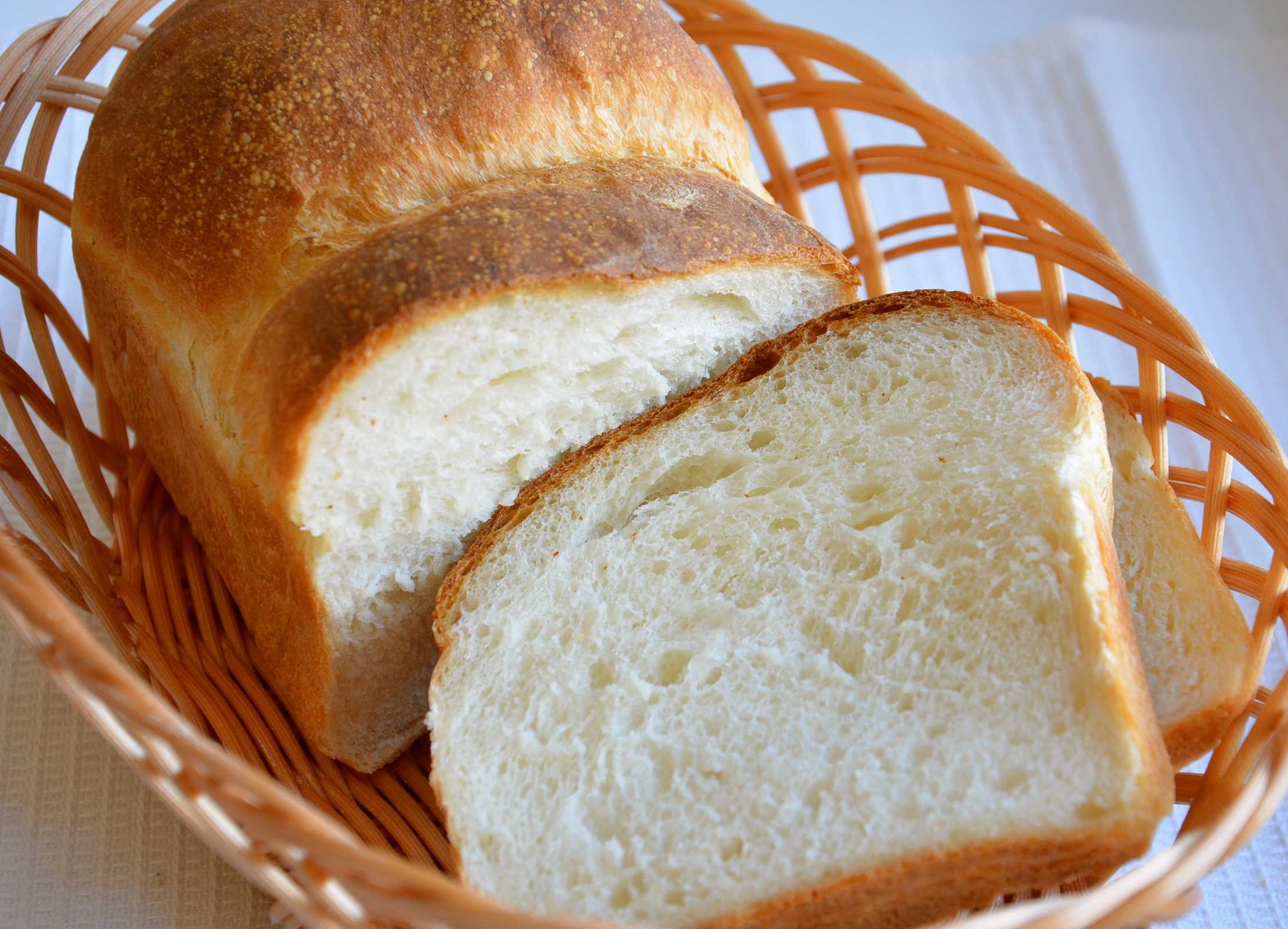 Вкусный белый хлеб рецепты. Ситный хлеб. Пышный хлеб. Пшеничный хлеб. Домашний хлеб.