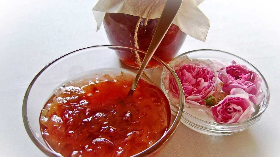 Варенье из лепестков роз -  рецепты вкусного варенья из роз
