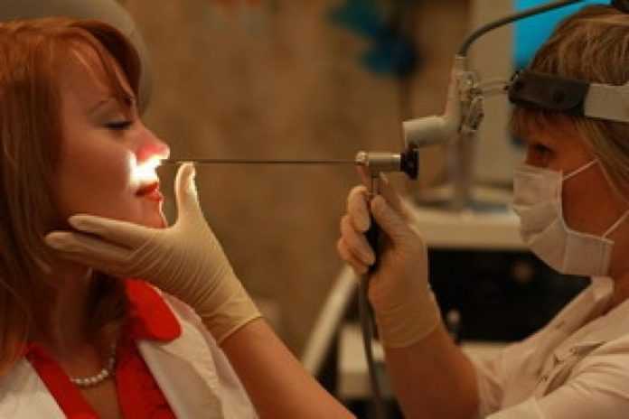 Прижигание сосудов в носу: больно ли делать лазерную конхотомию, заложенность, кровотечение и другие показания