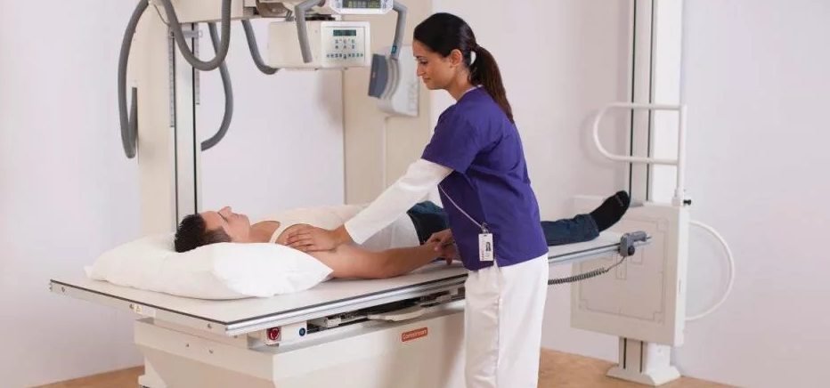 Рентгеноскопия желудка: подготовка, проведение и противопоказания